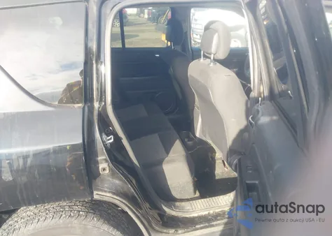 2016 Jeep Compass Sport z USA, uszkodzony, nr VIN 1C4NJDBB4GD778426